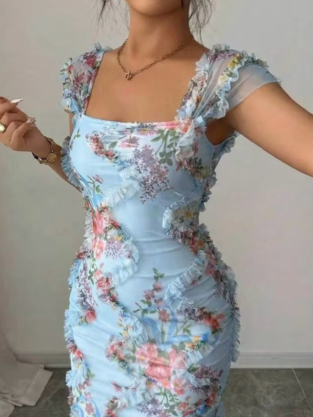 Elenzga women's Light Blue Floral dress - Picture 3 of 4